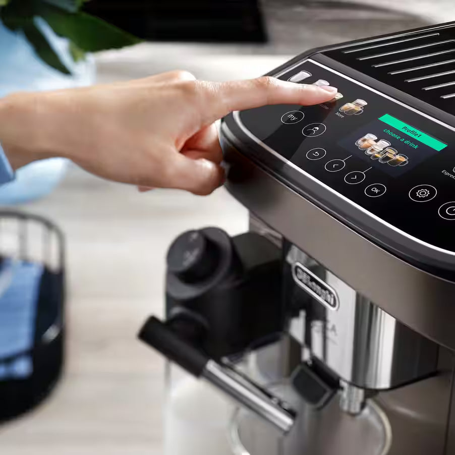 Preparing an espresso