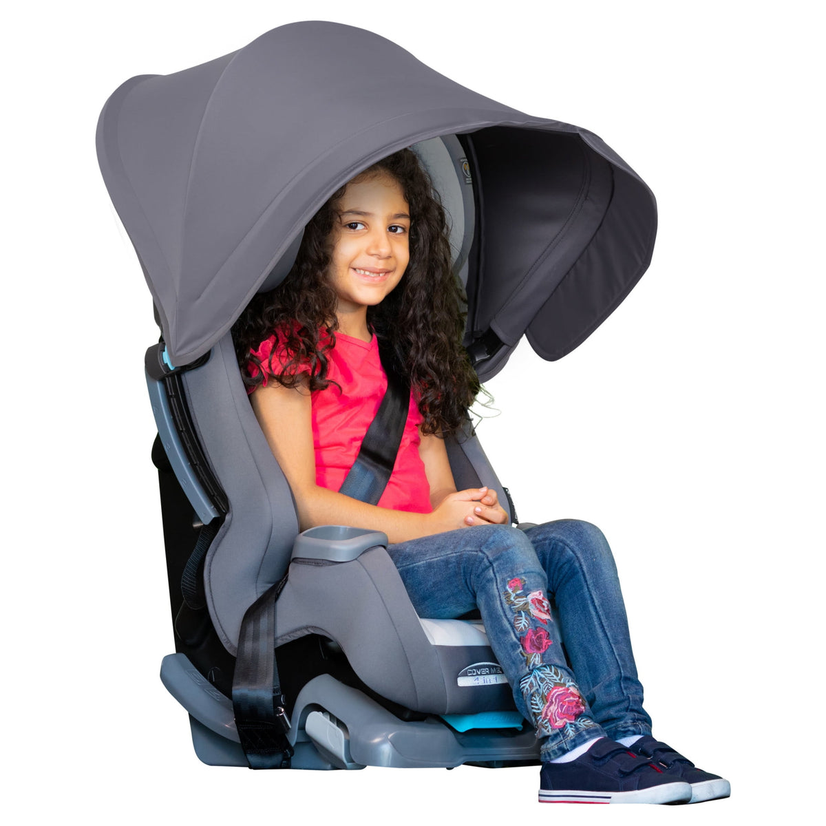Child using the seat in booster mode